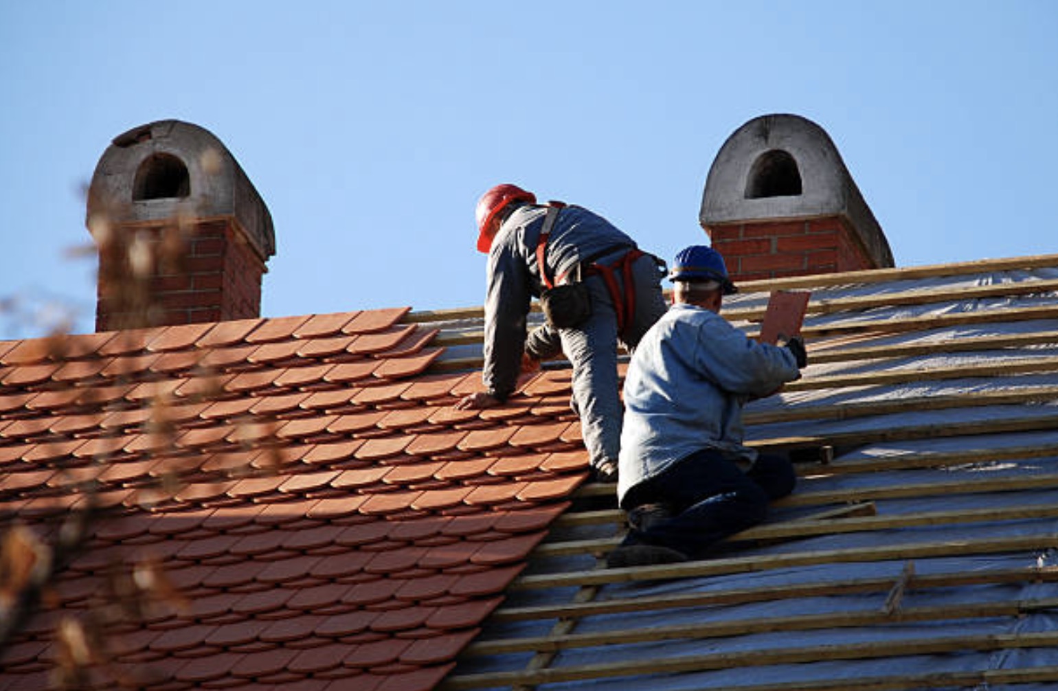 The Essential Checklist for Evaluating Roofing Contractors