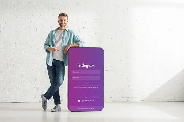 Top Features That Make Anonymous Peekviewer Stand Out
